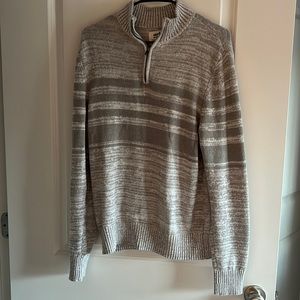 Urban Pipeline Men’s Light Gray Zip Sweater